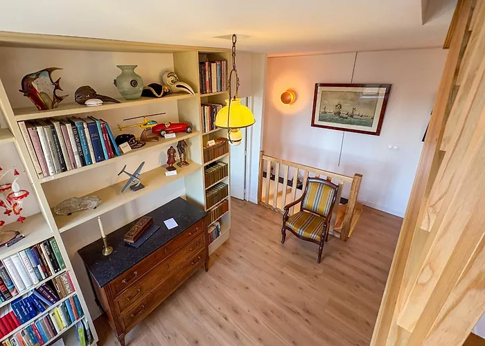 Calme Port-en-Bessin-Huppain